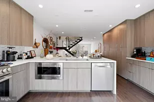 1341 S Garnet St, Philadelphia, PA 19146 - Photo 15