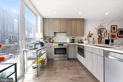 1341 S Garnet Street, Philadelphia, PA 19146 - Photo 13