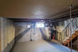 2061 Simon St, Philadelphia, PA 19124 - Photo 33