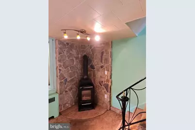 2061 Simon Street, Philadelphia, PA 19124 - Photo 3