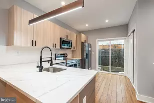 2821 Livingston St, Philadelphia, PA 19134 - Photo 11