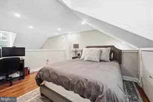 1015 Clinton St, Philadelphia, PA 19107 - Photo 17