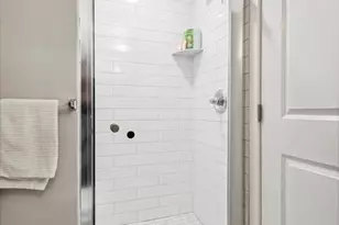 1015 Clinton St, Philadelphia, PA 19107 - Photo 19