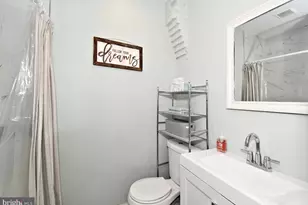 1325 N Redfield St, Philadelphia, PA 19151 - Photo 23