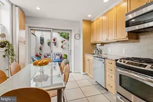 726 S 7th St, Philadelphia, PA 19147 - Photo 7