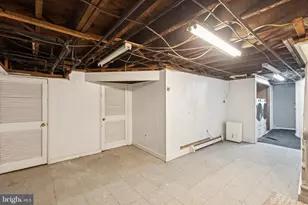 212 Idell St, Philadelphia, PA 19119 - Photo 43