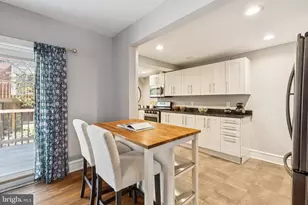 212 Idell St, Philadelphia, PA 19119 - Photo 11