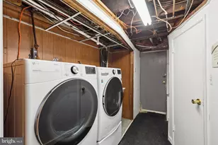 212 Idell St, Philadelphia, PA 19119 - Photo 35