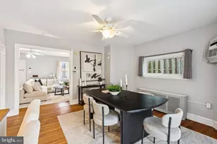 212 Idell St, Philadelphia, PA 19119 - Photo 9