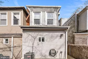 322 N 42nd St, Philadelphia, PA 19104 - Photo 13