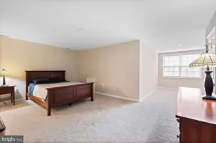 4455 Riverview Ln, Philadelphia, PA 19129 - Photo 11