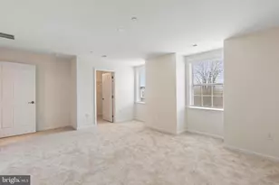 4455 Riverview Ln, Philadelphia, PA 19129 - Photo 17