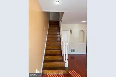6735 Grovers Avenue, Philadelphia, PA 19142 - Photo 29