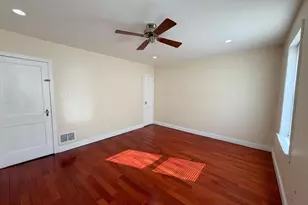 6735 Grovers Ave, Philadelphia, PA 19142 - Photo 39