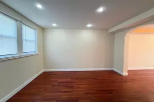 6735 Grovers Ave, Philadelphia, PA 19142 - Photo 17