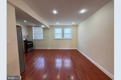 6735 Grovers Avenue, Philadelphia, PA 19142 - Photo 15