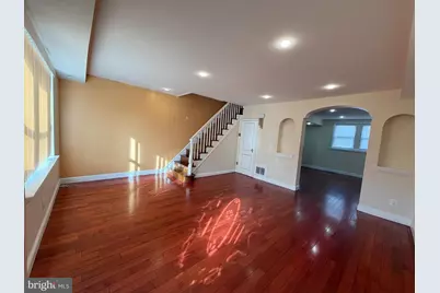 6735 Grovers Avenue, Philadelphia, PA 19142 - Photo 7