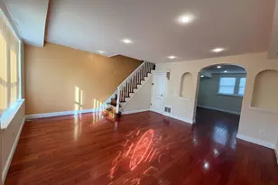 6735 Grovers Ave, Philadelphia, PA 19142 - Photo 7