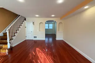 6735 Grovers Ave, Philadelphia, PA 19142 - Photo 5