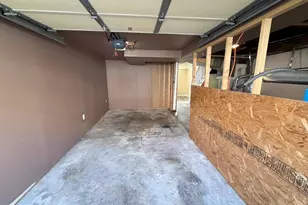 6735 Grovers Ave, Philadelphia, PA 19142 - Photo 73