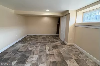 6735 Grovers Avenue, Philadelphia, PA 19142 - Photo 67