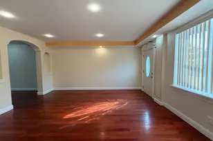 6735 Grovers Ave, Philadelphia, PA 19142 - Photo 9