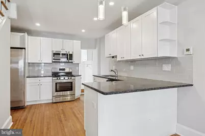135 East Street, Philadelphia, PA 19127 - Photo 1
