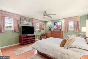 124 Delia Ln, Philadelphia, PA 19115 - Photo 11