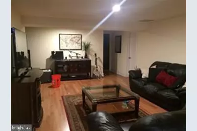 400 Green #7, Philadelphia, PA 19123 - Photo 5