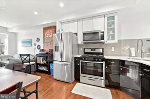 1517 Cambridge St, Philadelphia, PA 19130 - Photo 3