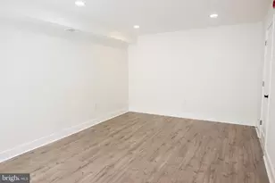 2201 Strahle St, Philadelphia, PA 19152 - Photo 9