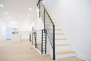 2555 N 33rd St, Philadelphia, PA 19132 - Photo 3