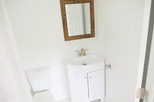 2555 N 33rd St, Philadelphia, PA 19132 - Photo 33