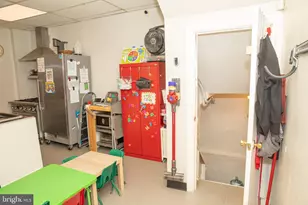 1845 N 59th St, Philadelphia, PA 19151 - Photo 5