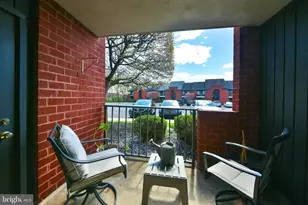 2015 Welsh Rd, Philadelphia, PA 19115 - Photo 5