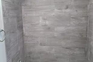 1422 Blavis St, Philadelphia, PA 19140 - Photo 9