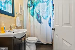 1836 Delancey St, Philadelphia, PA 19103 - Photo 13