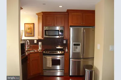 1701 Locust Street #1402, Philadelphia, PA 19103 - Photo 5