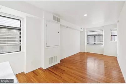 319 S 10th Street #232, Philadelphia, PA 19107 - Photo 15