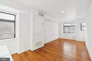 319 S 10th St, Philadelphia, PA 19107 - Photo 15