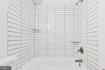 319 S 10th Street #232, Philadelphia, PA 19107 - Photo 5