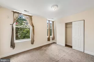 1933 Christian St, Philadelphia, PA 19146 - Photo 5