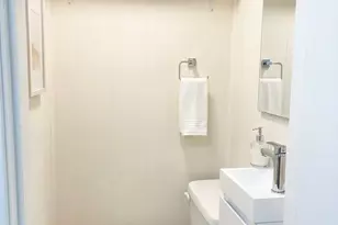 1130 S 15th St, Philadelphia, PA 19146 - Photo 15