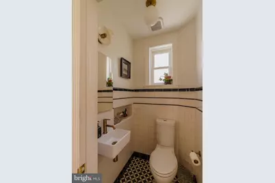 1828 S 9th Street, Philadelphia, PA 19148 - Photo 27