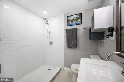 1003 S 13th Street, Philadelphia, PA 19147 - Photo 15