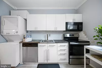 1003 S 13th Street, Philadelphia, PA 19147 - Photo 9