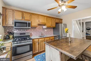 353 W Mt Pleasant Ave, Philadelphia, PA 19119 - Photo 13