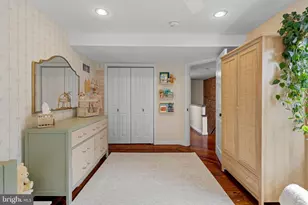 2050 St Albans St, Philadelphia, PA 19146 - Photo 19