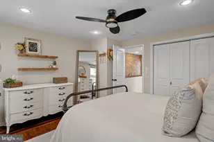 2050 St Albans St, Philadelphia, PA 19146 - Photo 13