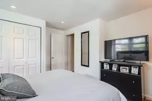 1725 Pine St, Philadelphia, PA 19103 - Photo 29